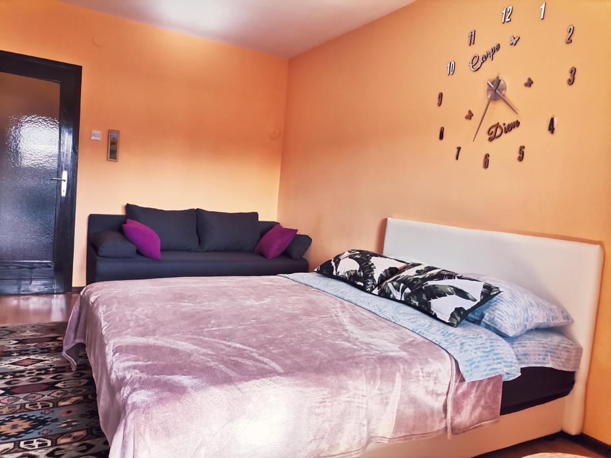 Apartment Andjela ซลาตีบอร์ ภายนอก รูปภาพ